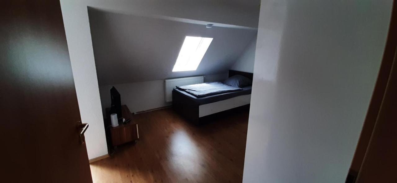 Biberach-Riss-Zimmer-Frei, Einzel-Zimmer Bad Kueche Birkenhard Exterior foto